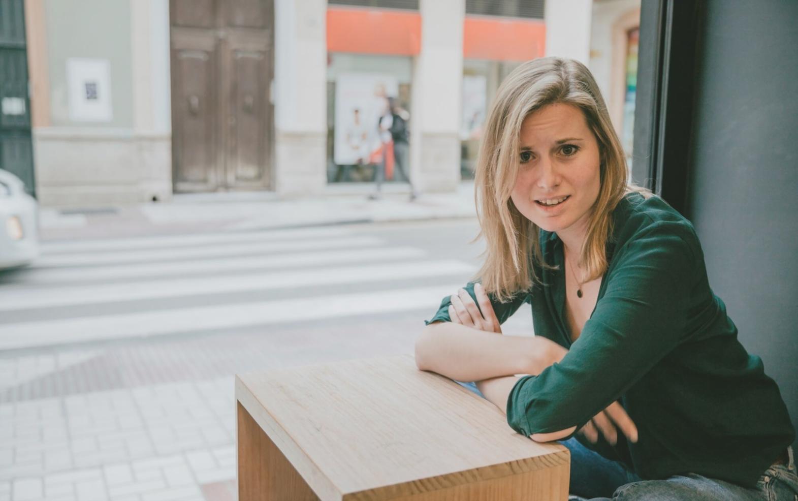 User testing session for financial tools